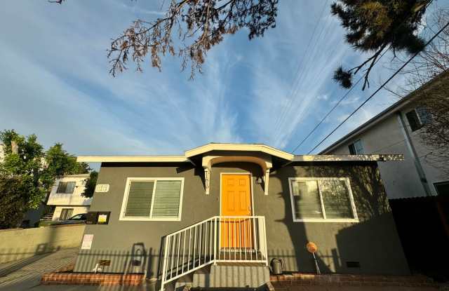 Front Unit 3 Bedroom, 1 Bathroom