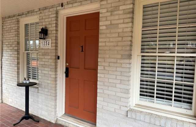 1854 Virginia Avenue unit: 1