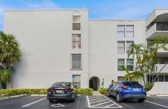 Photo of 2160 SW 16th Ave