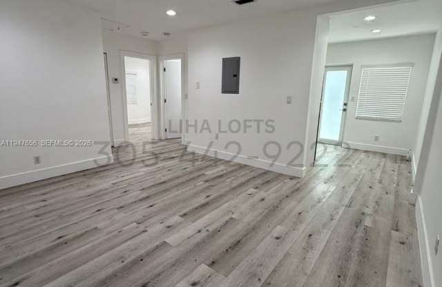 Photo of 1650 SW 3rd St