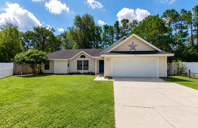 Spacious 4 Bedroom Home in Girvin!