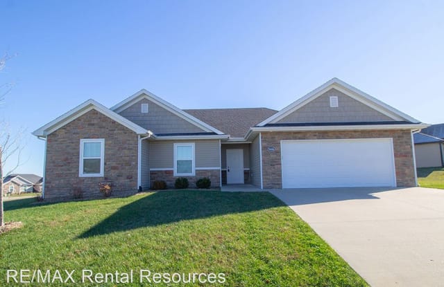 5606 Abercorn - 5606 Abercorn Dr, Columbia, MO 65203