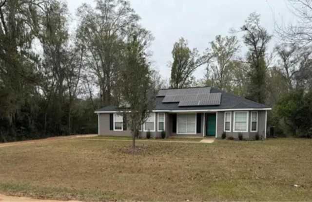 601 Indian Creek Drive - 601 Indian Creek Drive, Albany, GA 31721