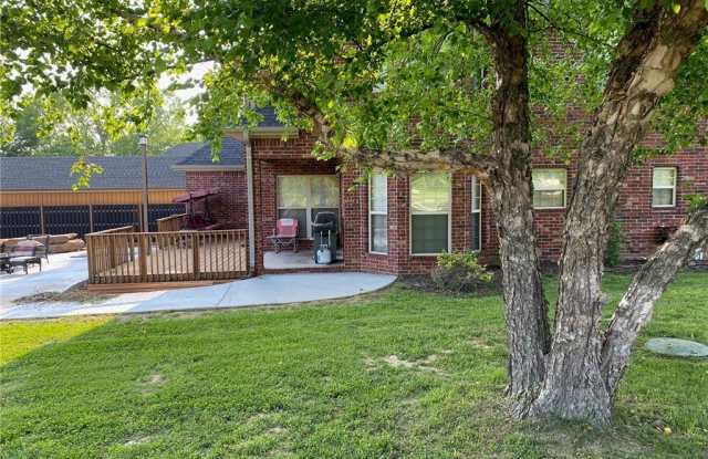 6445 Dearing Road
