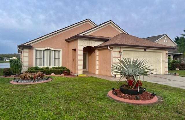 2009 LOCUST BERRY DRIVE - 2009 Locust Berry Drive, Kissimmee, FL 34743