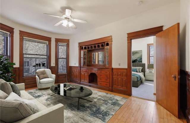 2000 Park Avenue