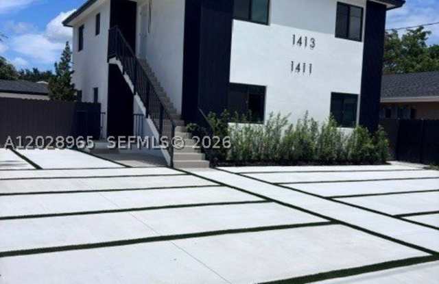 1411 NW 40th St