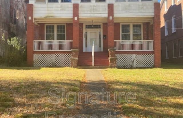 208 N Jefferson St - 208 N Jefferson St, Petersburg, VA 23803