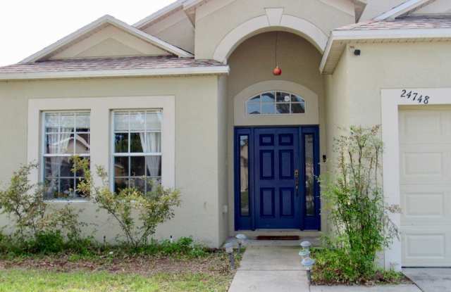 Your Dream Home Awaits!