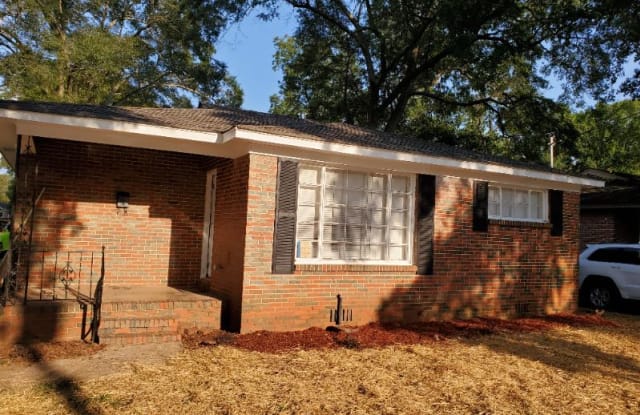 1517 18th Way SW - 1517 18th Way Southwest, Birmingham, AL 35211