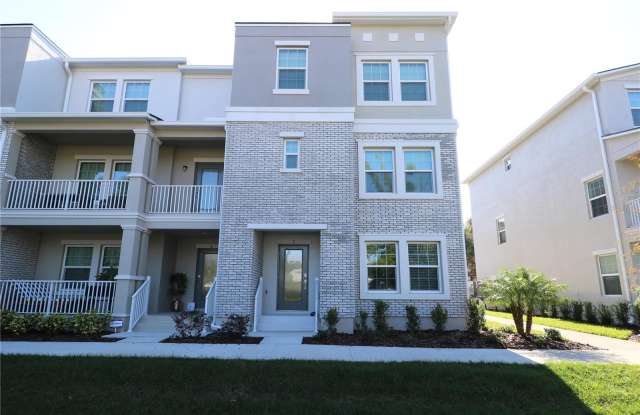 Photo of 4510 S MANHATTAN AVENUE