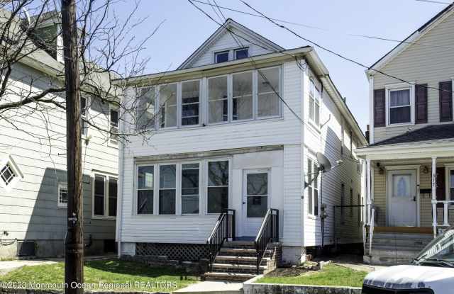 Photo of 515 Main Street