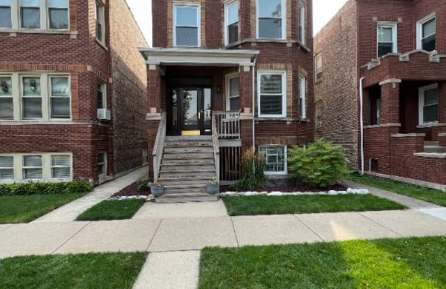 2223 Gunderson Ave 2 - 2223 Gunderson Avenue, Berwyn, IL 60402