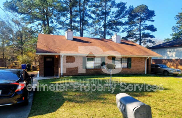1172 Pinedale Circle NW
