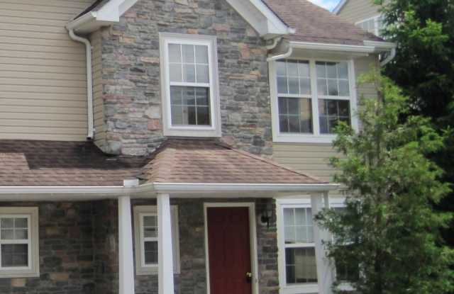 51 E Lower Ridgeview Circle