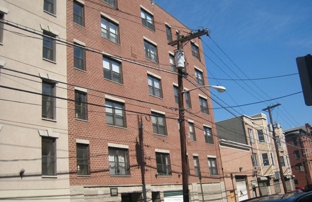 358 2ND ST - 358 2nd Street, Hoboken, NJ 07030