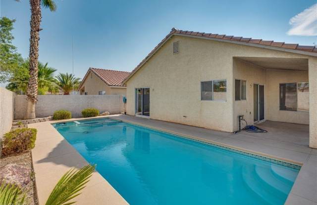 7004 Wonderberry Street