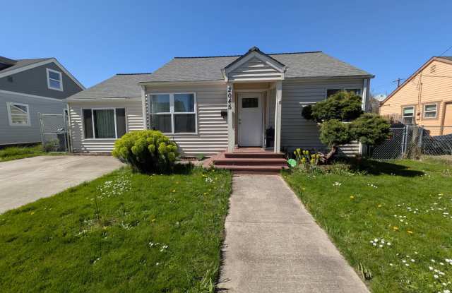 2045 Liberty Street Northeast