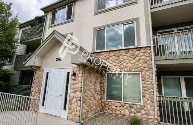 Condo for Rent in New Castle