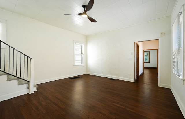 422 North Thompson Street