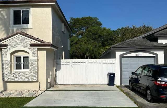 13940 Southwest 148th Place - 13940 Southwest 148th Place, Country Walk, FL 33196