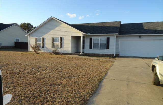 172 Emma Lane - 172 Emma Lane, Hoke County, NC 28376