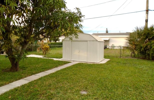 831 El Prado - 831 El Prado, West Palm Beach, FL 33405