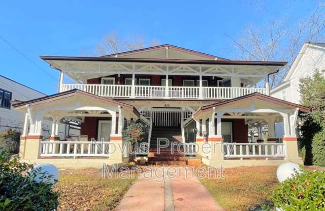 405 Bradley Street
