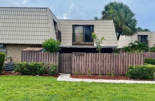 6208 62nd Way