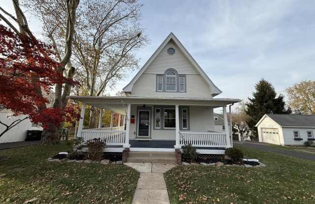 Photo of 860 Church Street