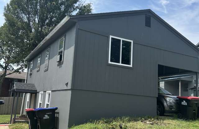 300 Zoll St