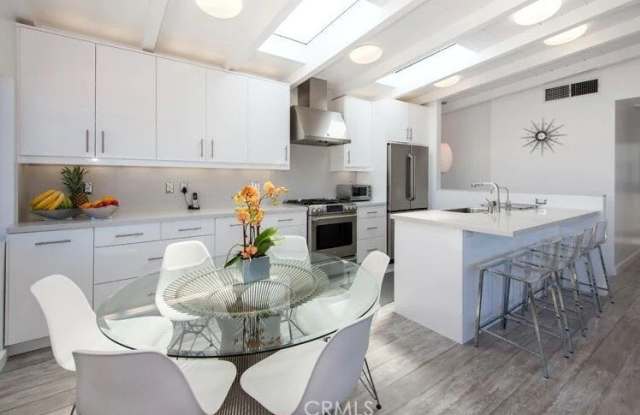 224 39th Street