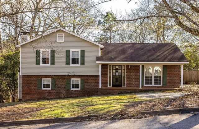 Move in ready! - 1434 Autumnridge Drive, Columbus, GA 31904