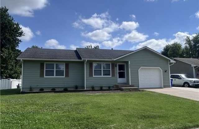 227 E Colleen Drive