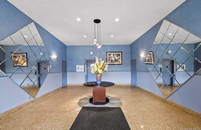 125 Bronx River Road unit: 7K