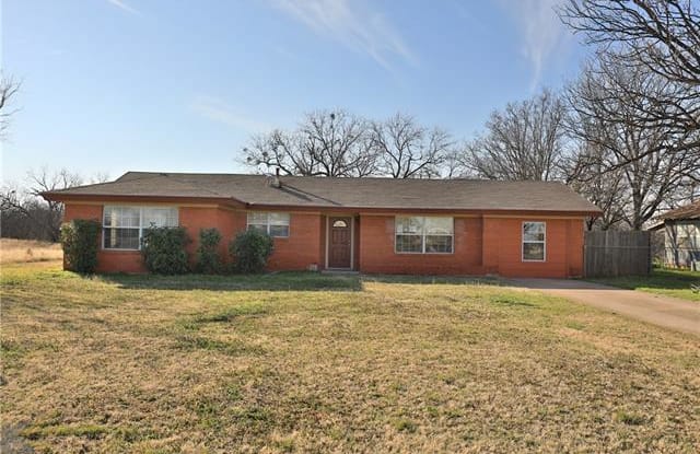 2648 Maple - 2648 County Road 125, Abilene, TX 79602