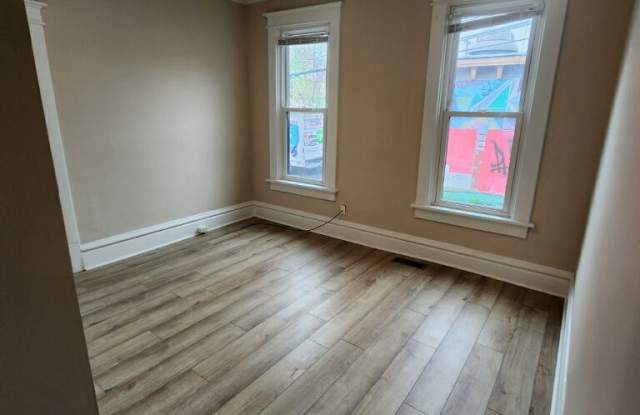 1280-1282 Highland Street - 1282