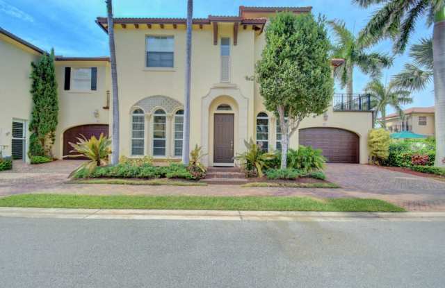 81 Via Poinciana Street - 81 Via Poinciana Street, Boca Raton, FL 33487