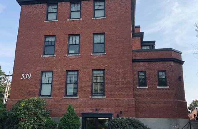 530 Broadway Apartments