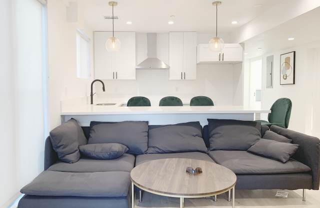 1664 W 37th Street - Co-Living