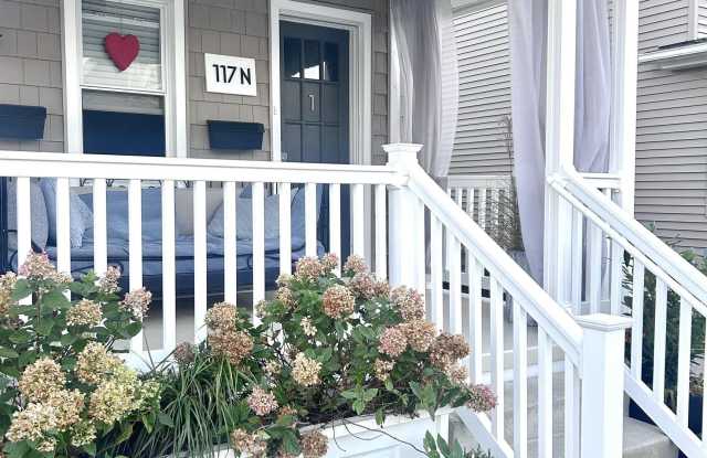 Photo of 117 N Princeton Ave