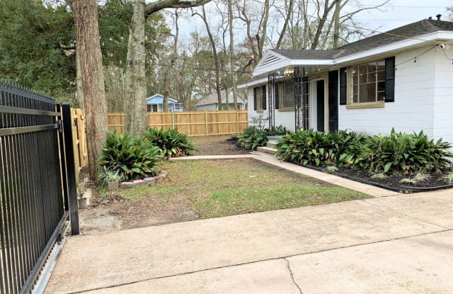 2544 Iowa St. - 2544 Iowa Street, Baton Rouge, LA 70802