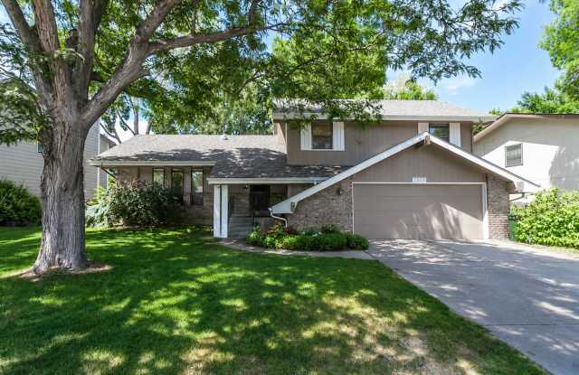 3 Bedroom 2.5 Bath in Parkwood, Fort Collins