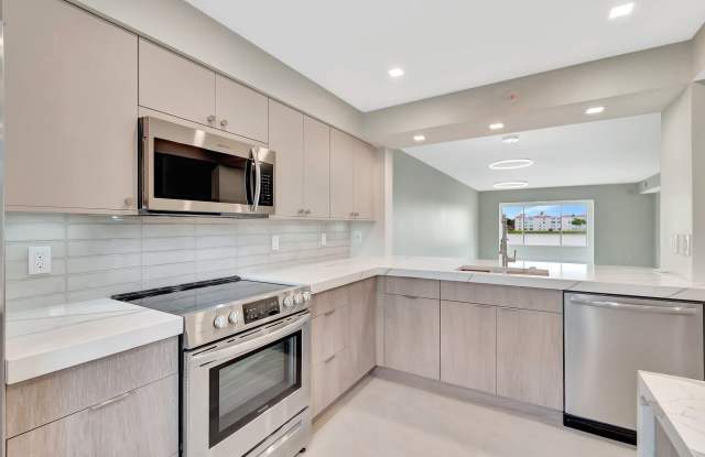 14095 Royal Vista Drive