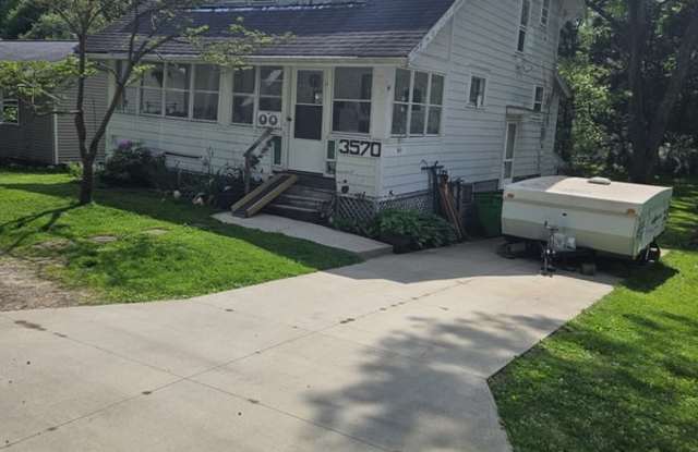 3570 FRANKLIN
