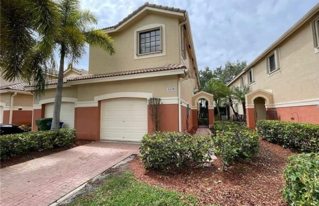 4158 Forest Dr - 4158 Forest Drive, Weston, FL 33332