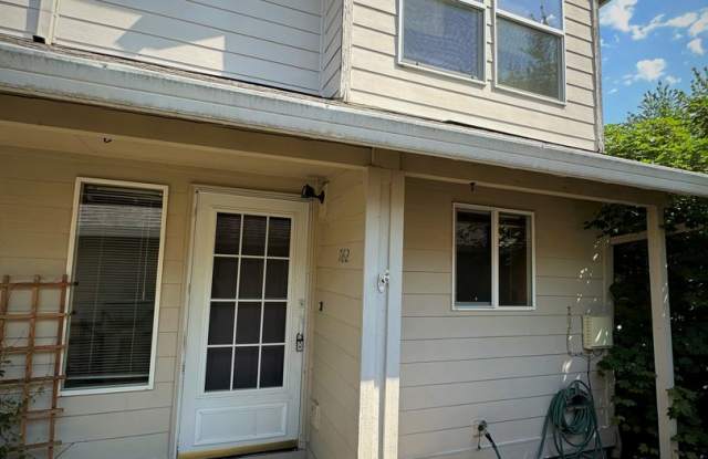 762 SW 206th Place ~ Spacious  Roomy Tri-plex