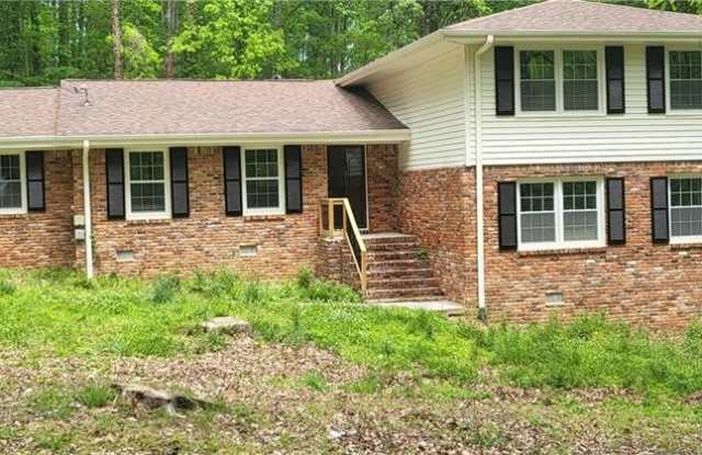 1169 Pine Knoll Lane NE - 1169 Pine Knoll Lane Northeast, Rockdale County, GA 30013