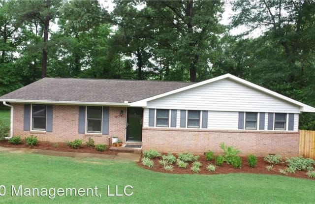 1317 Sycamore Dr - 1317 Sycamore Drive, Auburn, AL 36830