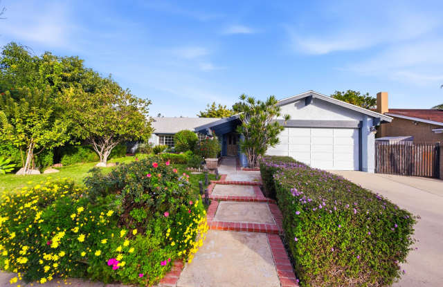 Bright, Charming  Garden-Filled